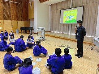 20261023l.jpg